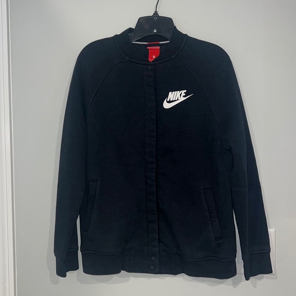 Nike sweatshirt